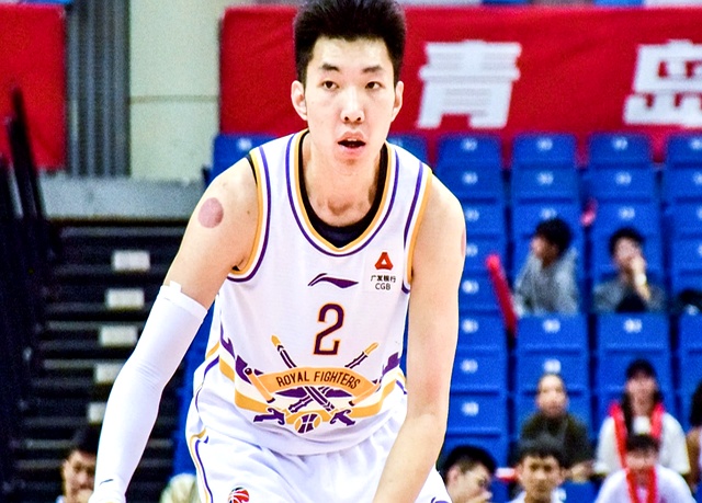 od体育娱乐-关于经过加时赛，球队险胜对手晋级下一轮的信息