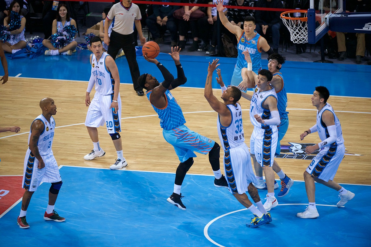 关于NBA明星助阵国家集训，备战世界杯篮球赛事的信息