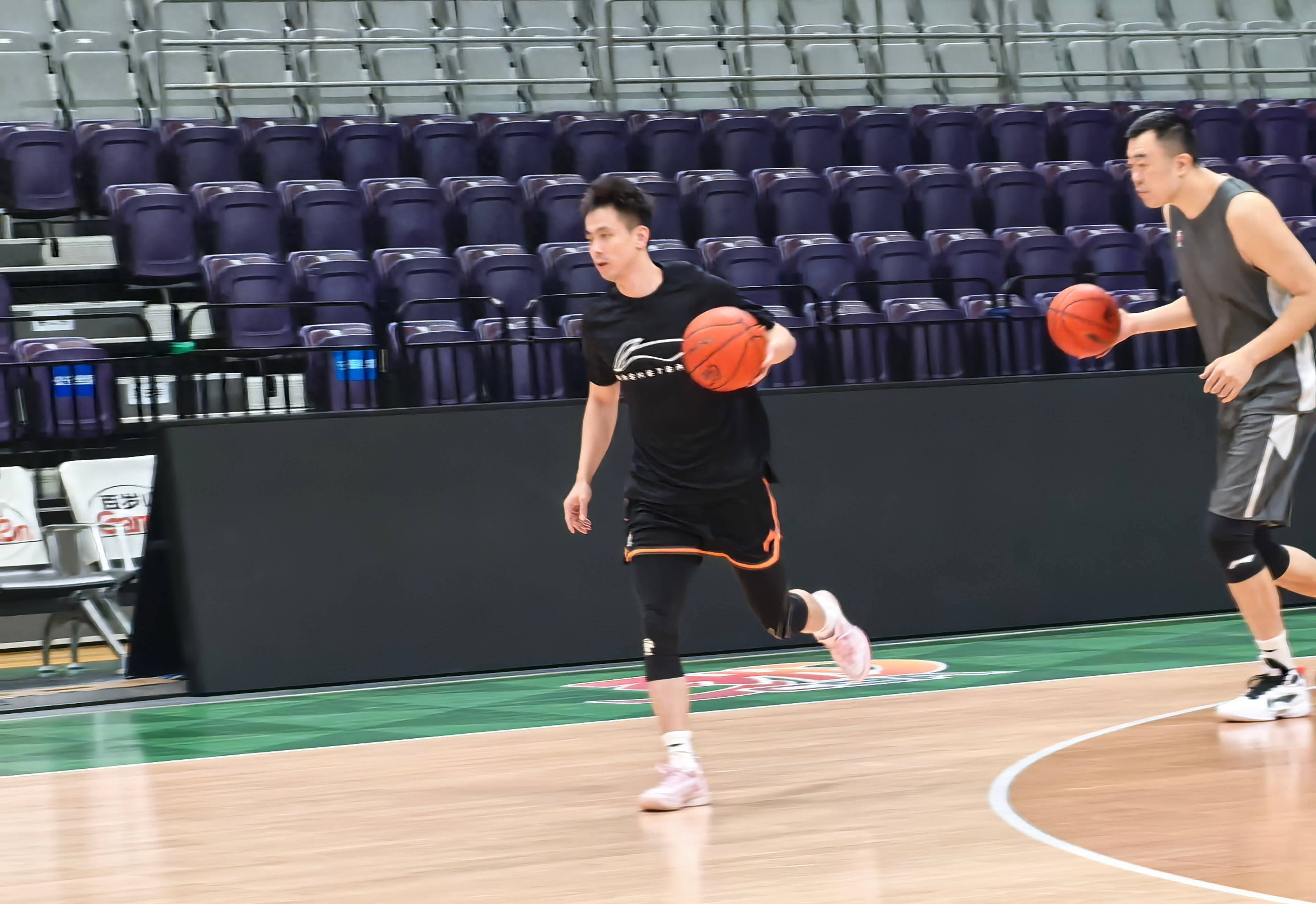 od体育-赵继伟17分辽宁胜宁波贺希宁38分深圳胜新疆