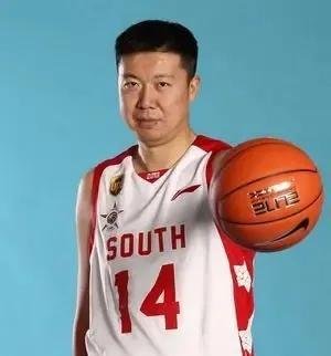 NBA首轮日！青岛男篮邀请球迷见证杨瀚森选秀机会
